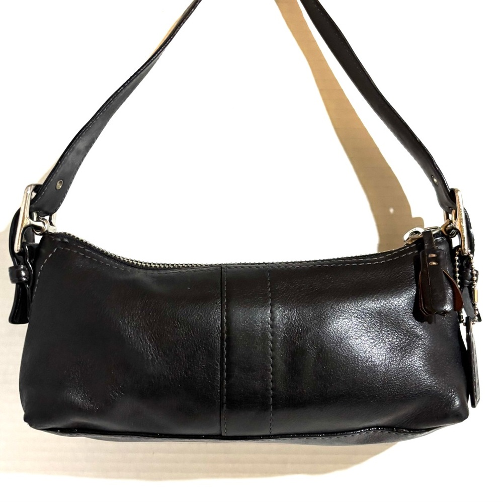 Coach Black y2k Leather Shoulder Bag